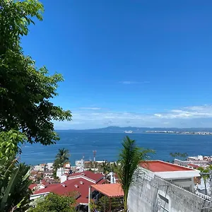 Guest house En Vallarta 6 Cuadras Malecon, Puerto Vallarta