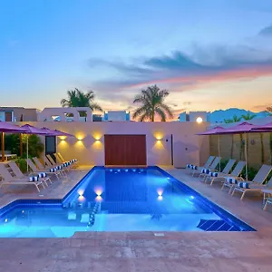 Hotel Express By Marriott, Puerto Vallarta